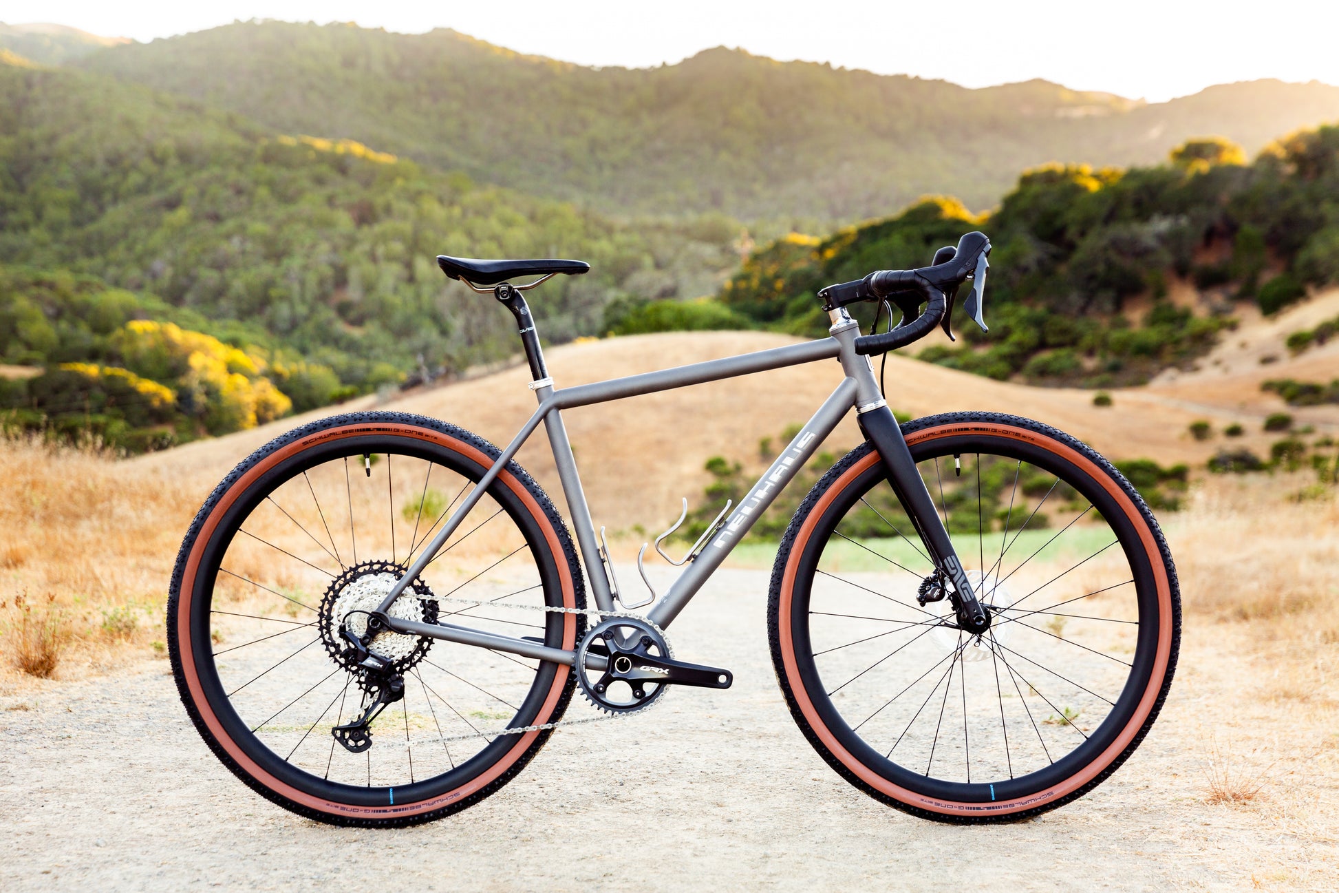 Neuhaus Metalworks Epyon Custom Titanium Gravel Bike